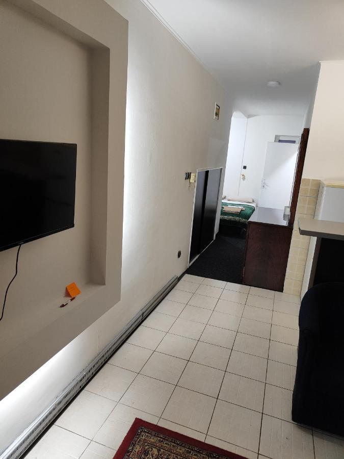 Ferienwohnung Fenix Belgrad Exterior foto