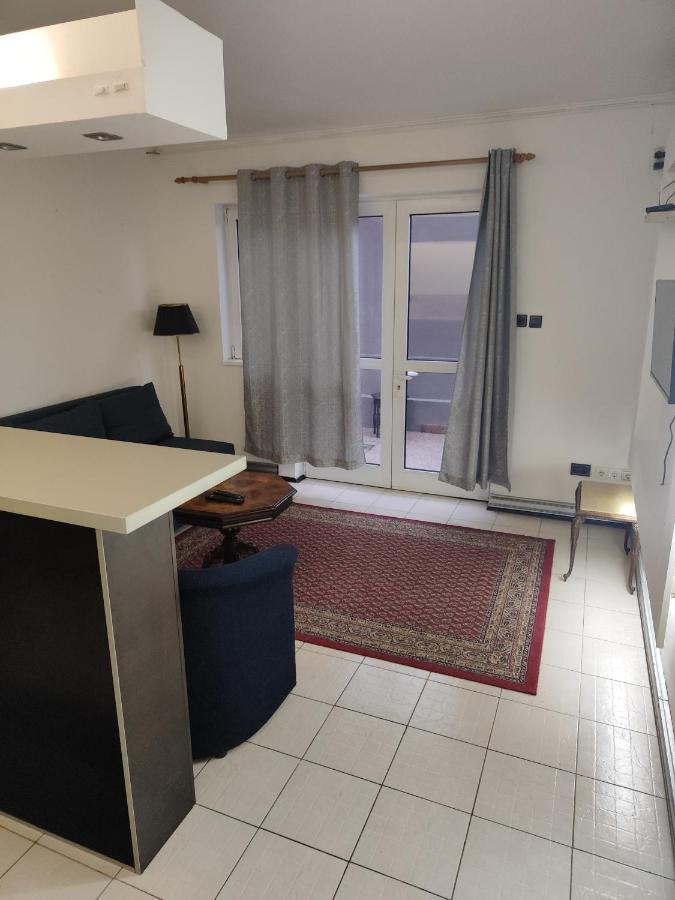 Ferienwohnung Fenix Belgrad Exterior foto
